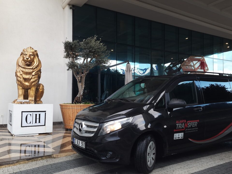 Convenient and Comfortable Private Transfer Services from Konaklı to Çamyuva