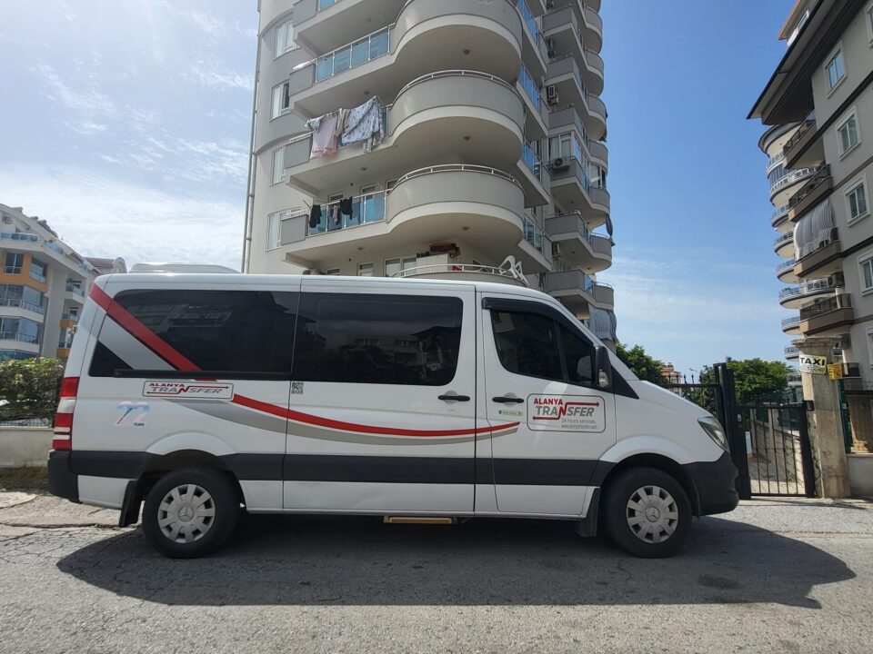 Experience Comfortable Mediterranean Travel with camyuvatransfer.com.tr Çamyuva to Çıralı Luxury Transfer Services